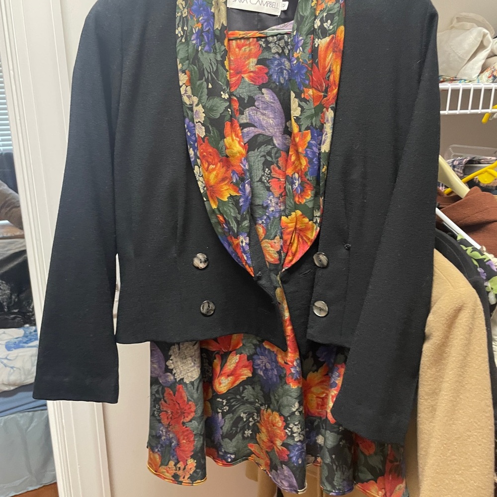 Sara Campbell Black Blazer Tailored Suit Jacket AND skirt!!